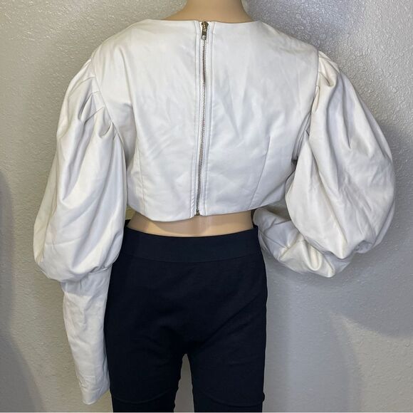 NWT The Brand Label Cropped Top Puffy Sleeve Blouse Cream Color Size XXL - Picture 10 of 16